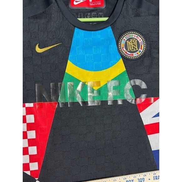 Nike FC International Men's Size XL Soccer Flag Jersey Short Sleeve T-Shirt - Picture 6 of 12